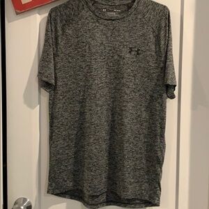 Under armour dark grey t shirt
